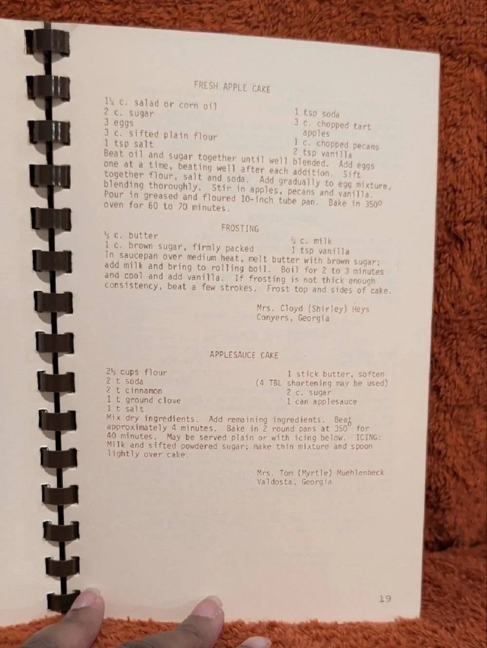 Southern Sweet Recipes Cookbook ( Copyright 1976 )